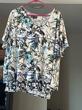 DG2 by Diane Gilman White Floral V-Neck Tunic with Blue and Green Accents